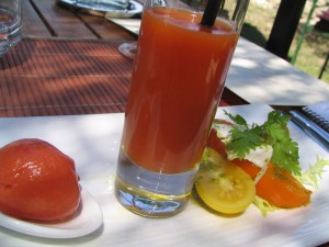 sorbetto pomodoro, gazpacho, pomodoro e caprini
