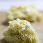 Spugna di mandorle Spugna di mandorle con crema di limone